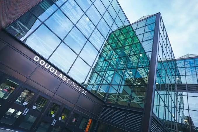 Douglas College International Access Scholarships